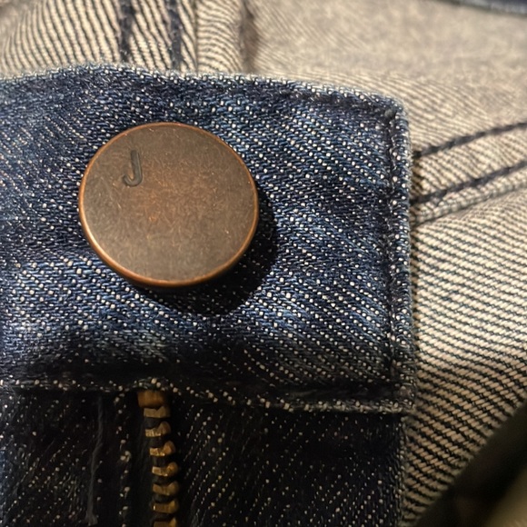 Mens J brand jeans shorts. Size 32. - Picture 10 of 10